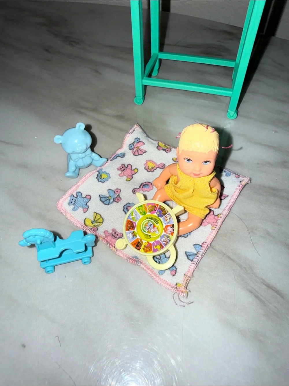 Barbie baby playset 2 babies changing station play blanket & toys